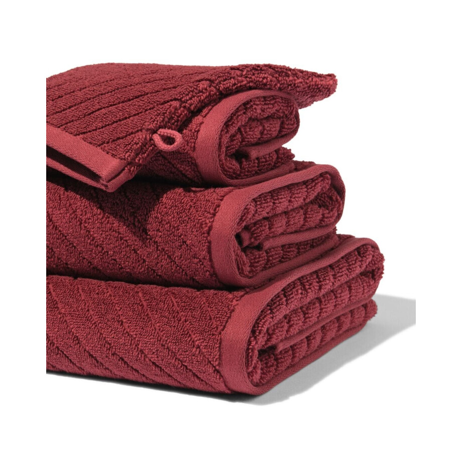 HEMA HEMA Handdoek - Zware Kwaliteit Diagonaal Bordeauxrood (bordeauxrood) HEMA HEMA Handdoek - Zware Kwaliteit Diagonaal Bordeauxrood (bordeauxrood) afbeelding 1