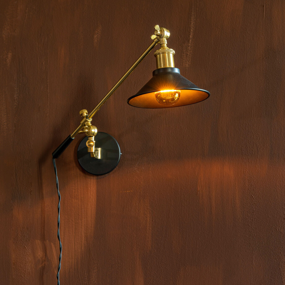 Dutchbone Wandlamp 'Penelope' kleur Zwart Dutchbone Wandlamp 'Penelope' kleur Zwart afbeelding 1