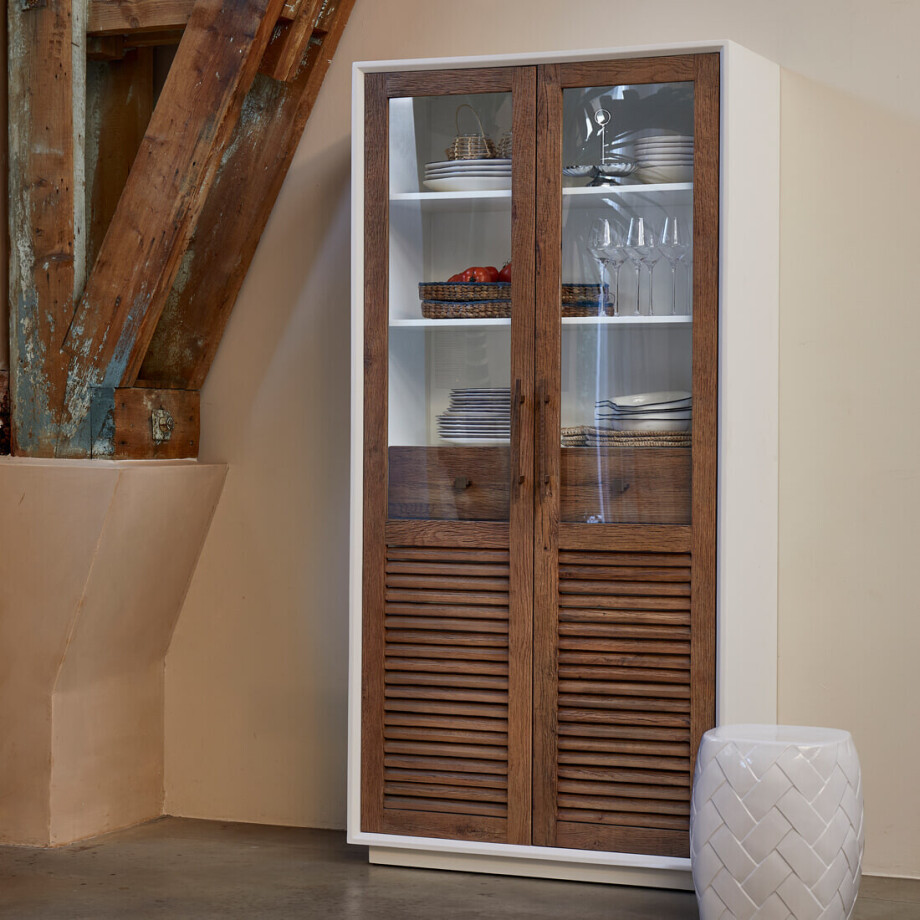 Rivièra Maison Buffetkast 'Lake House' Eikenhout en glas, 205 x 100cm Rivièra Maison Buffetkast 'Lake House' Eikenhout en glas, 205 x 100cm afbeelding