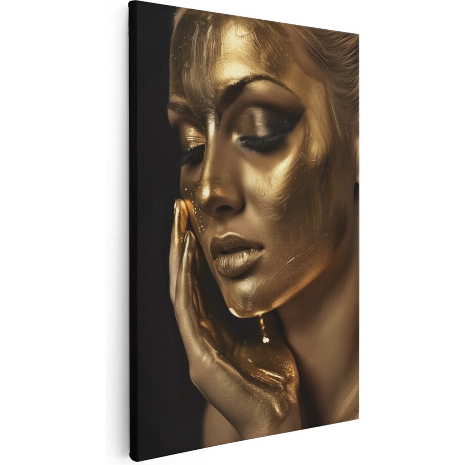 Artaza Canvas Schilderij Vrouw met een Gouden Gezichtsmasker - 80x120 cm - Groot - Wanddecoratie Woonkamer - Schilderijen - Muurdecoratie afbeelding 1