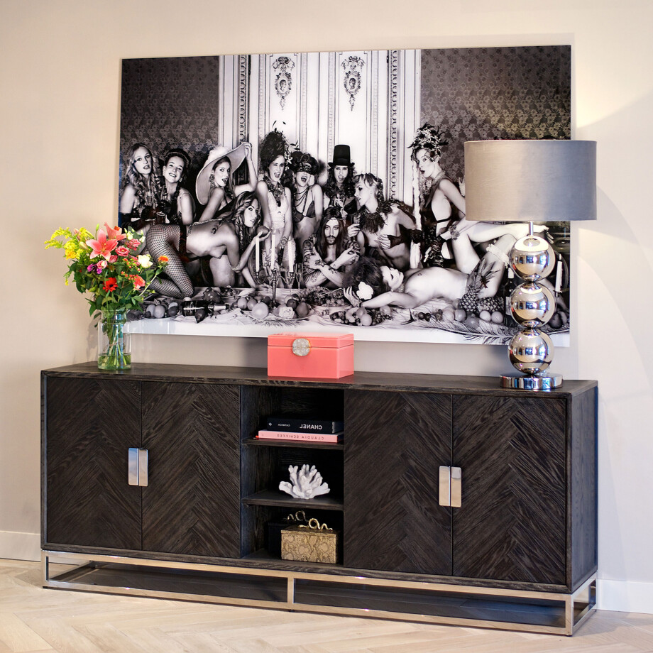Richmond Dressoir 'Blackbone' Eikenhout en Staal, kleur Zwart / Zilver, 225cm Richmond Dressoir 'Blackbone' Eikenhout en Staal, kleur Zwart / Zilver, 225cm afbeelding 1