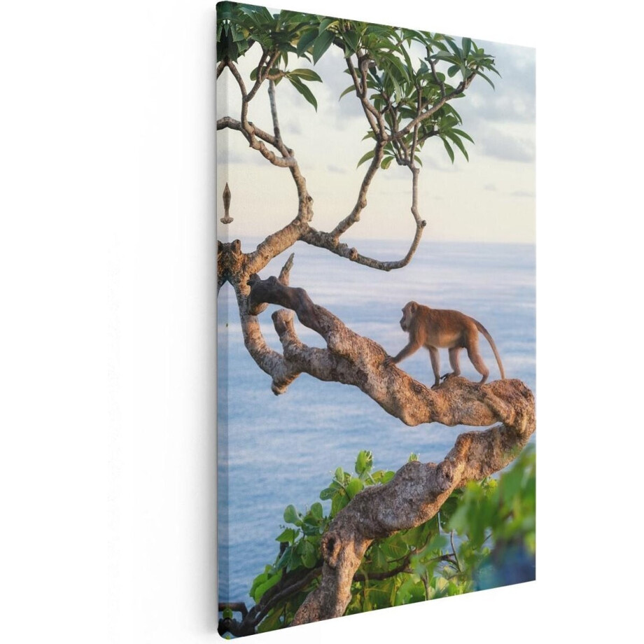 Artaza Canvas Schilderij Aap Klimt In Een Boom Aan Het Water - 60x90 - Foto Op Canvas - Canvas Print afbeelding 1