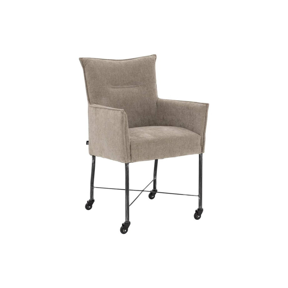 Goossens Eetkamerstoel Erik bruin stof met armleuning en met wielenmet skaterwielen, modern design Goossens Eetkamerstoel Erik bruin stof met armleuning en met wielenmet skaterwielen, modern design afbeelding 1