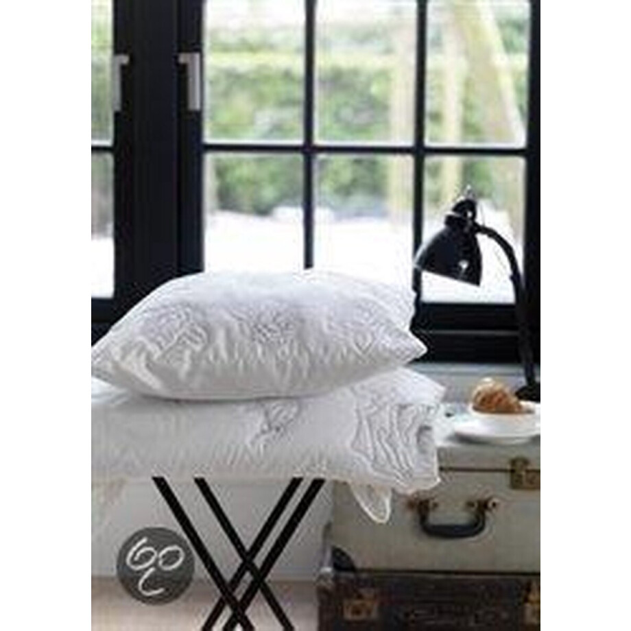 Marjolein Bastin Roses kussenhoes - White - 50x50 cm Marjolein Bastin Roses kussenhoes - White - 50x50 cm afbeelding 1