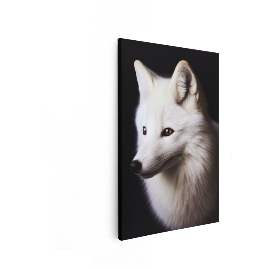Artaza Canvas Schilderij Portret van een Witte Poolvos met Amberkleurige Ogen tegen een Zwarte Achtergrond - 20x30 cm - Klein - Wanddecoratie Woonkamer - Schilderijen - Muurdecoratie afbeelding 1