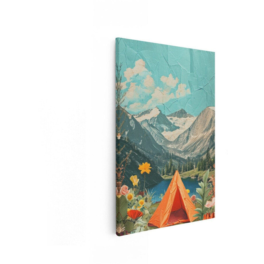 Artaza Canvas Schilderij Oranje Tent in een Berglandschap met Bloemen en een Meer - 40x60 cm - Wanddecoratie Woonkamer - Schilderijen - Muurdecoratie afbeelding 1