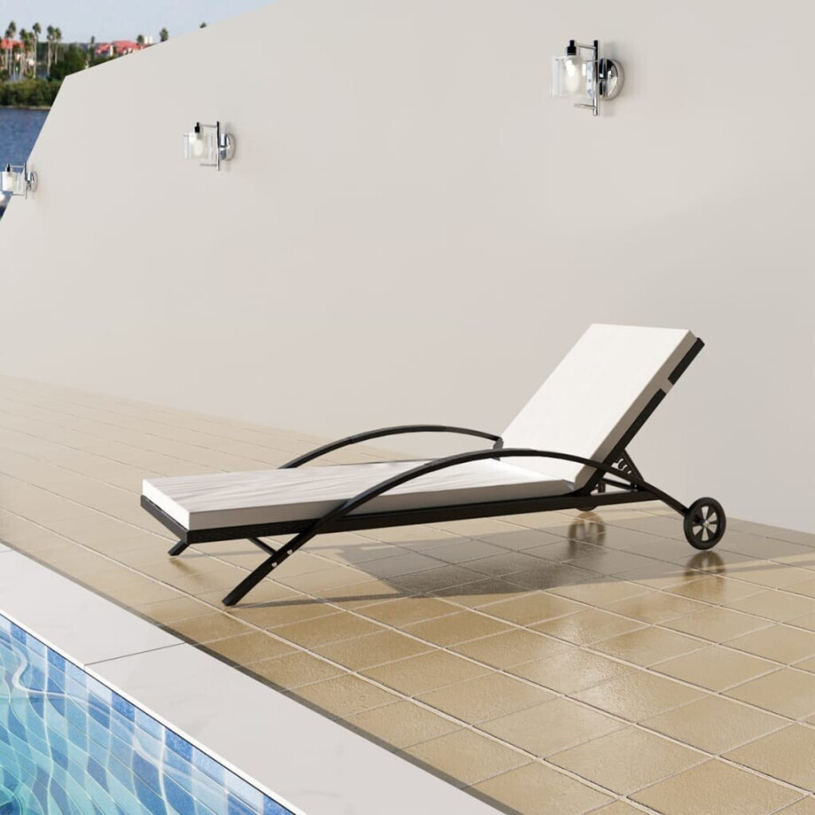 vidaXL Ligbed met kussen en wieltjes poly rattan zwart afbeelding 1