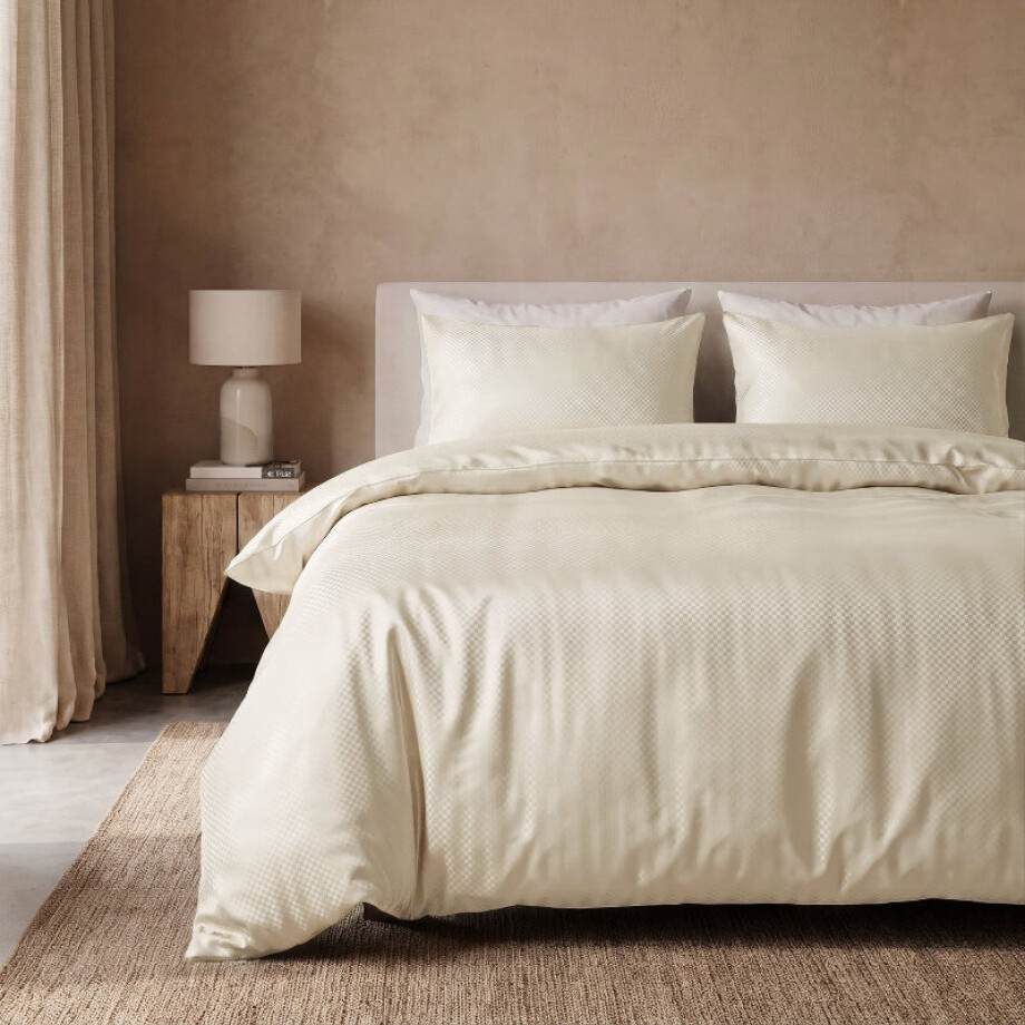 Dekbedovertrek Satin Point - Creme - Tweepersoons (200x200 Cm) - Creme Microvezel - Patroon - Zensation - Dekbed-Discounter.nl Dekbedovertrek Satin Point - Creme - Tweepersoons (200x200 Cm) - Creme Microvezel - Patroon - Zensation - Dekbed-Discounter.nl afbeelding