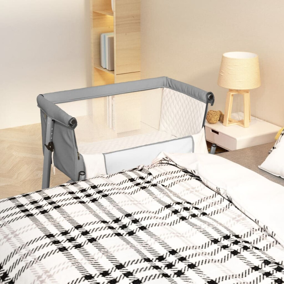 vidaXL Babybed met matras linnen lichtgrijs vidaXL Babybed met matras linnen lichtgrijs afbeelding 1
