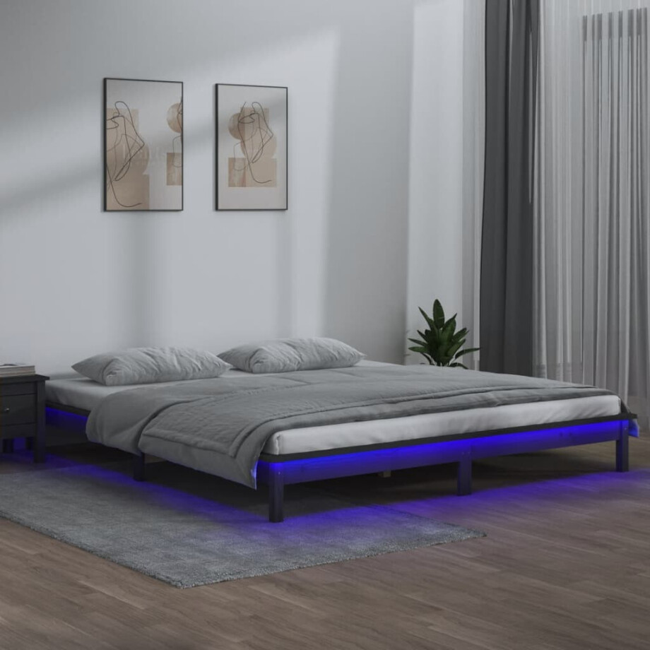 vidaXL Bedframe LED massief hout grijs 200x200 cm afbeelding 1