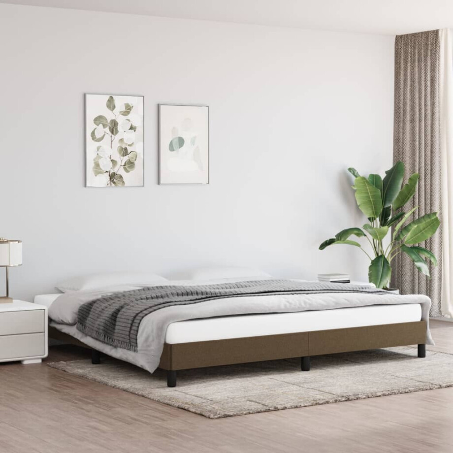 vidaXL Bedframe zonder matras stof donkerbruin 200x200 cm vidaXL Bedframe zonder matras stof donkerbruin 200x200 cm afbeelding 1