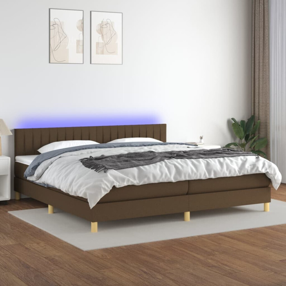 vidaXL Boxspring met matras en LED stof donkerbruin 200x200 cm vidaXL Boxspring met matras en LED stof donkerbruin 200x200 cm afbeelding 1