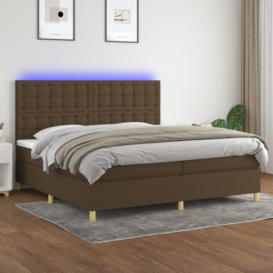 vidaXL Boxspring met matras en LED stof donkerbruin 200x200 cm vidaXL Boxspring met matras en LED stof donkerbruin 200x200 cm afbeelding 1