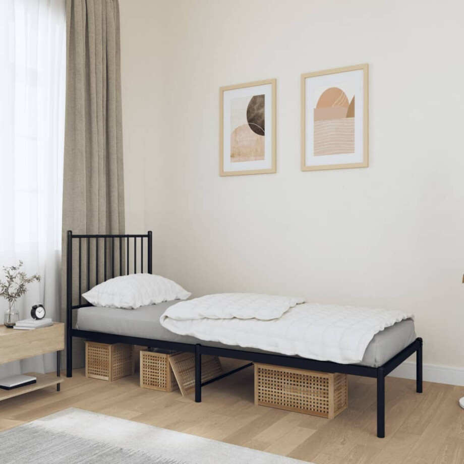 vidaXL Bedframe met hoofdbord metaal zwart 80x200 cm vidaXL Bedframe met hoofdbord metaal zwart 80x200 cm afbeelding 1