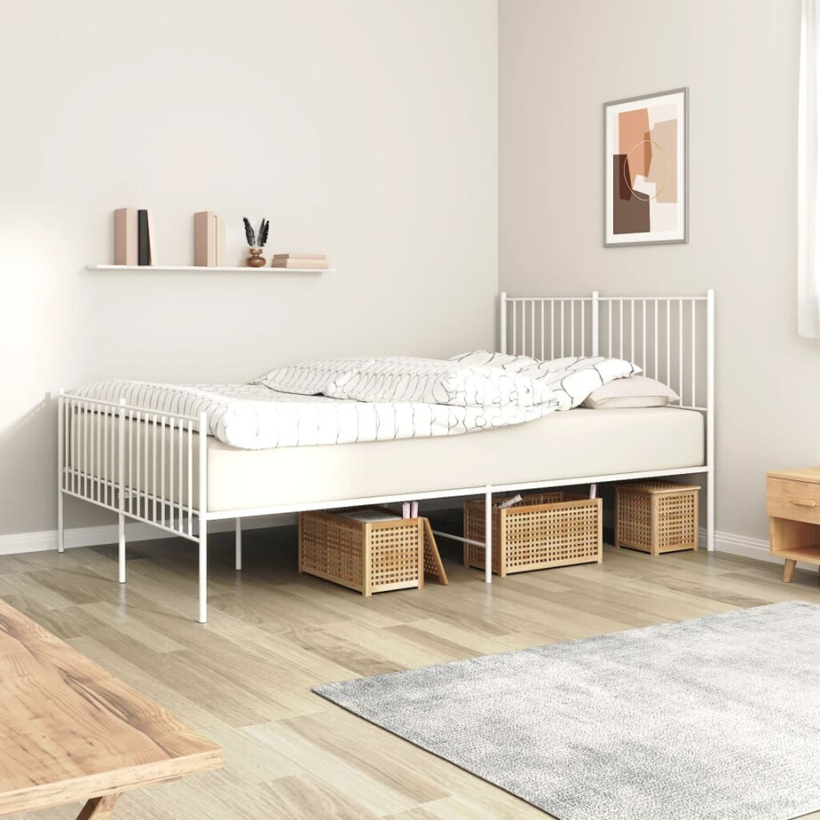 vidaXL Bedframe met hoofd- en voeteneinde metaal wit 140x190 cm vidaXL Bedframe met hoofd- en voeteneinde metaal wit 140x190 cm afbeelding 1