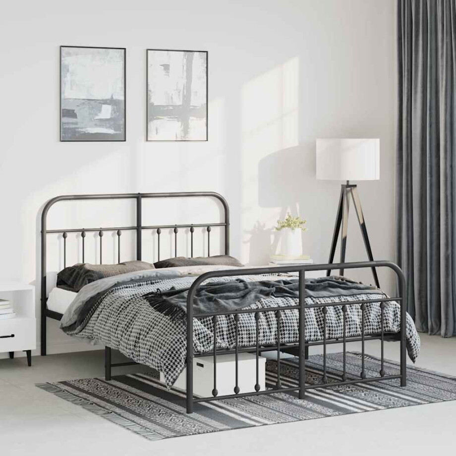 vidaXL Bedframe met hoofd- en voeteneinde metaal zwart 135x190 cm vidaXL Bedframe met hoofd- en voeteneinde metaal zwart 135x190 cm afbeelding 1