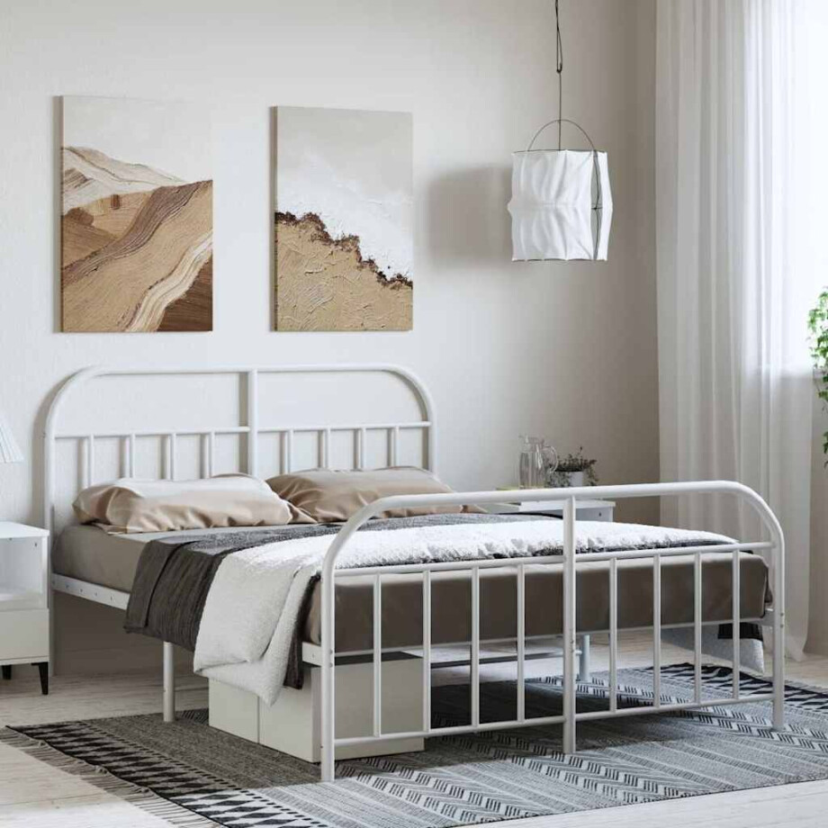 vidaXL Bedframe met hoofd- en voeteneinde metaal wit 135x190 cm afbeelding 1