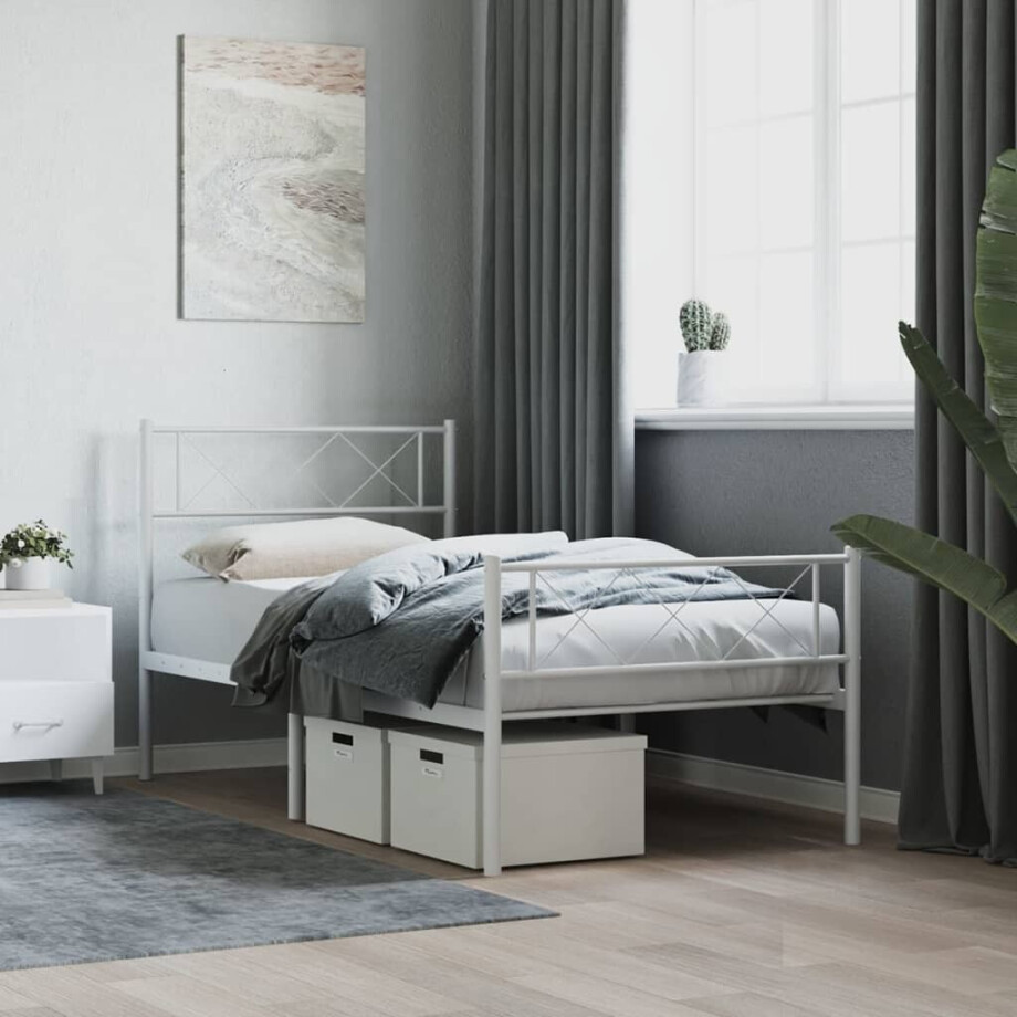 vidaXL Bedframe met hoofd- en voeteneinde metaal wit 107x203 cm vidaXL Bedframe met hoofd- en voeteneinde metaal wit 107x203 cm afbeelding 1
