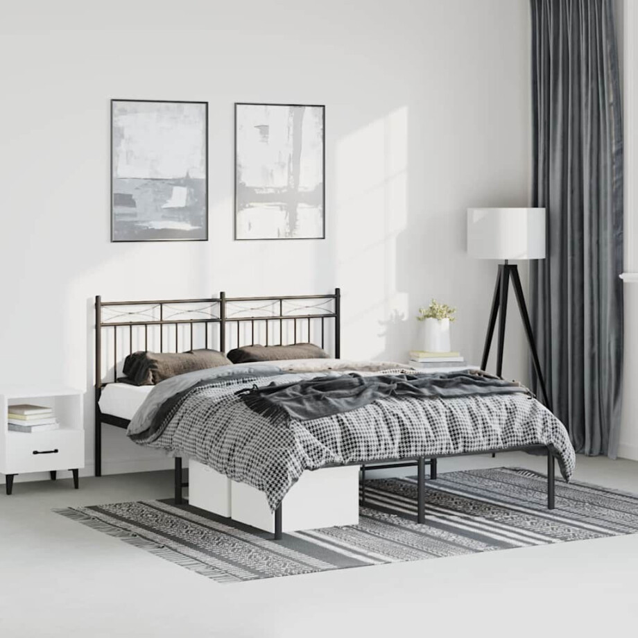 vidaXL Bedframe met hoofdbord metaal zwart 150x200 cm vidaXL Bedframe met hoofdbord metaal zwart 150x200 cm afbeelding 1