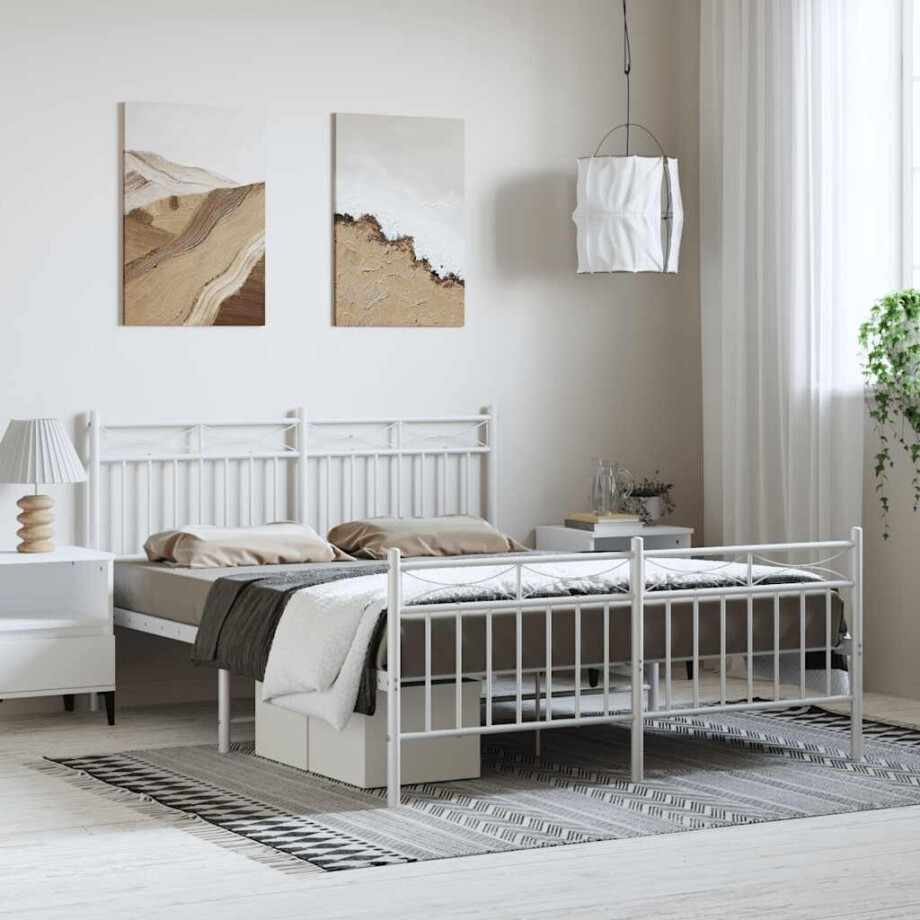 vidaXL Bedframe met hoofd- en voeteneinde metaal wit 135x190 cm afbeelding 1