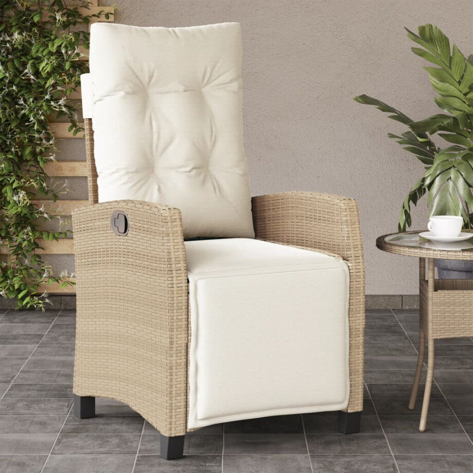 vidaXL Tuinstoel verstelbaar met voetensteun poly rattan beige vidaXL Tuinstoel verstelbaar met voetensteun poly rattan beige afbeelding 1