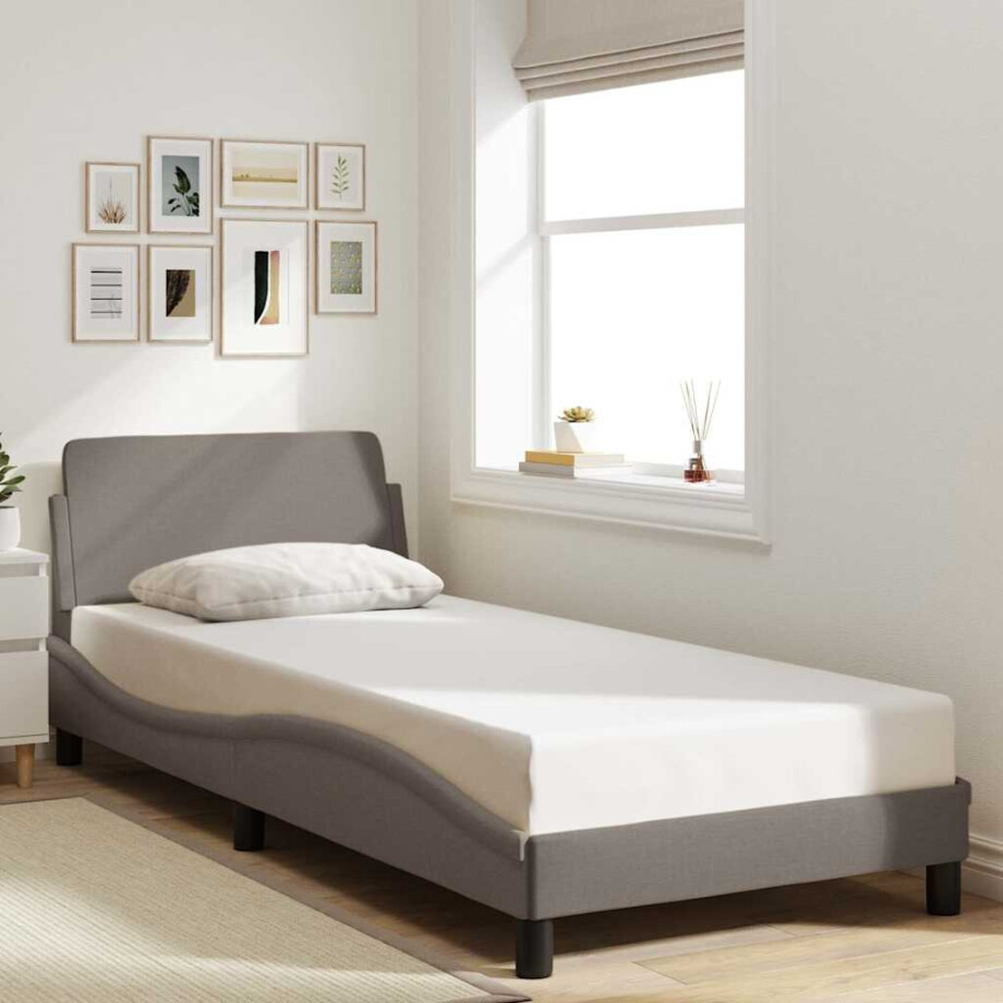 vidaXL Bedframe met hoofdeinde "Dover" 90x190 cm stof taupe vidaXL Bedframe met hoofdeinde "Dover" 90x190 cm stof taupe afbeelding 1