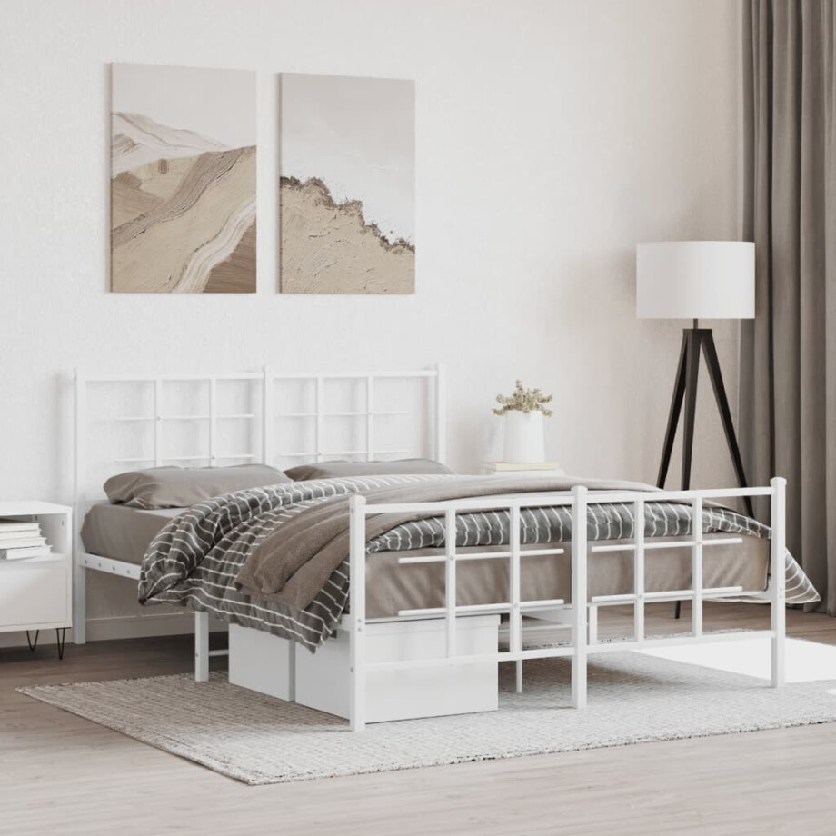 vidaXL Bedframe met hoofd- en voeteneinde metaal wit 140x190 cm afbeelding 1