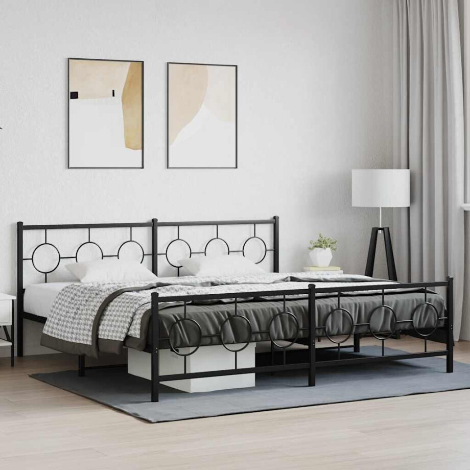 vidaXL Bedframe met hoofd- en voeteneinde metaal zwart 200x200 cm vidaXL Bedframe met hoofd- en voeteneinde metaal zwart 200x200 cm afbeelding 1