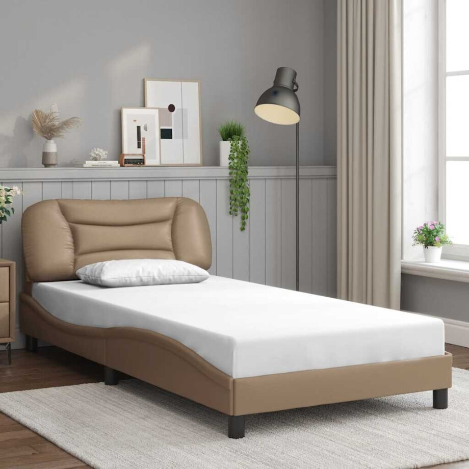 vidaXL Bedframe zonder matras "Hvar" kunstleer cappuccinokleurig 100x200 cm vidaXL Bedframe zonder matras "Hvar" kunstleer cappuccinokleurig 100x200 cm afbeelding 1