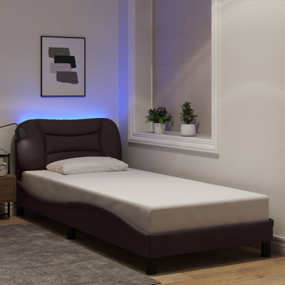 vidaXL Bedframe met LED zonder matras "Hvar" 80x200 cm stof donkerbruin vidaXL Bedframe met LED zonder matras "Hvar" 80x200 cm stof donkerbruin afbeelding 1