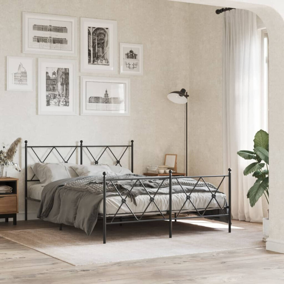 vidaXL Bedframe met hoofd- en voeteneinde metaal zwart 137x190 cm afbeelding 1