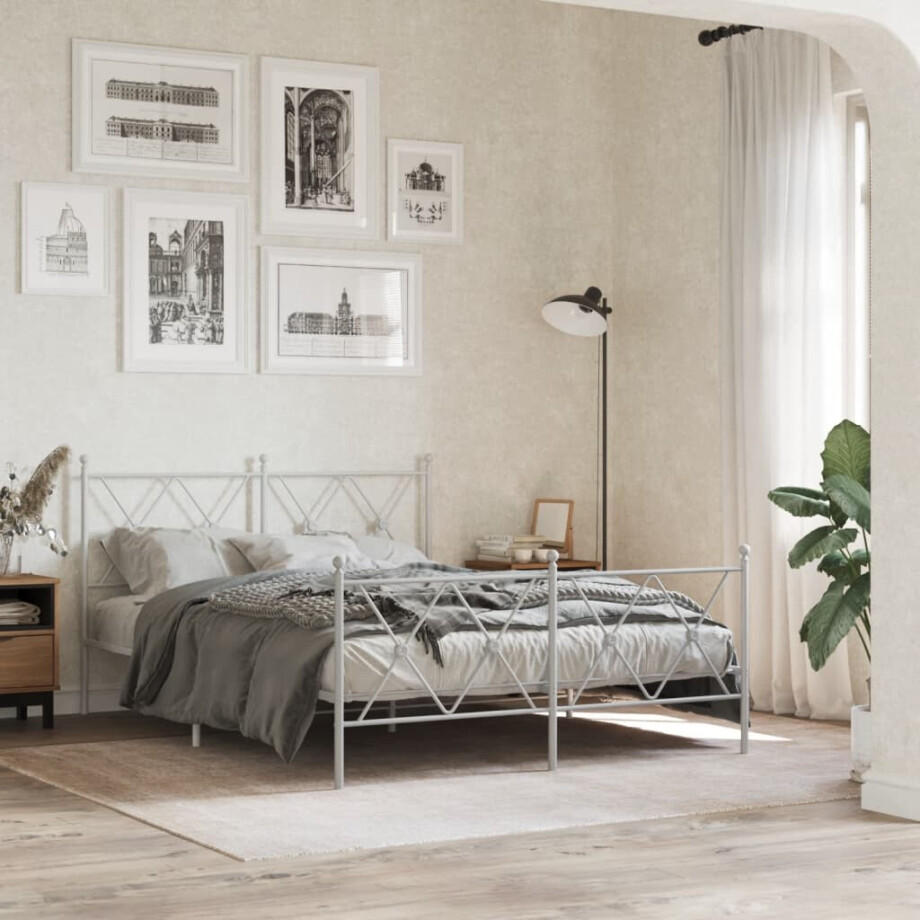 vidaXL Bedframe met hoofd- en voeteneinde metaal wit 137x190 cm afbeelding 1