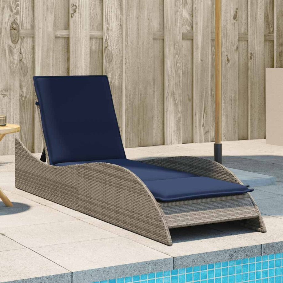 vidaXL Ligbed met kussen grijs 60x205x73 cm poly rattan vidaXL Ligbed met kussen grijs 60x205x73 cm poly rattan afbeelding 1