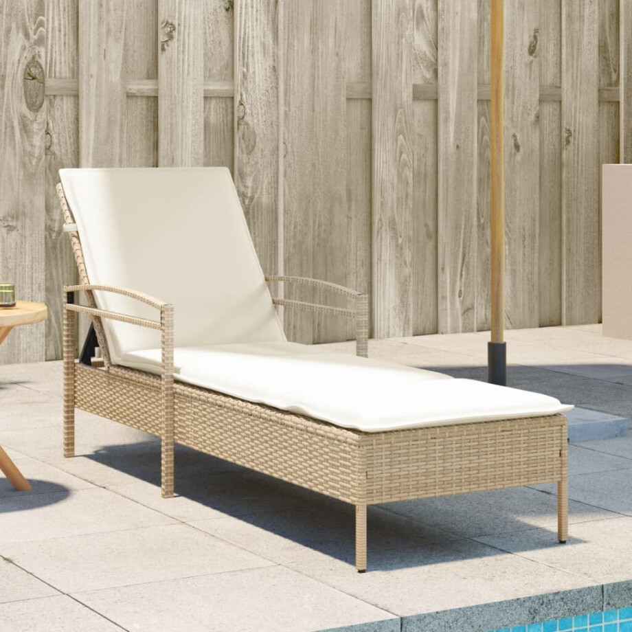 vidaXL Ligbed met kussen 63x200x81 cm poly rattan beige afbeelding 1