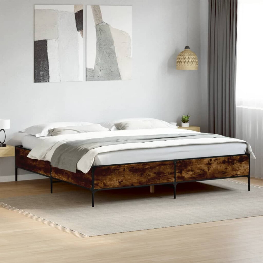 vidaXL Bedframe bewerkt hout metaal gerookt eikenkleurig 200x200 cm vidaXL Bedframe bewerkt hout metaal gerookt eikenkleurig 200x200 cm afbeelding 1