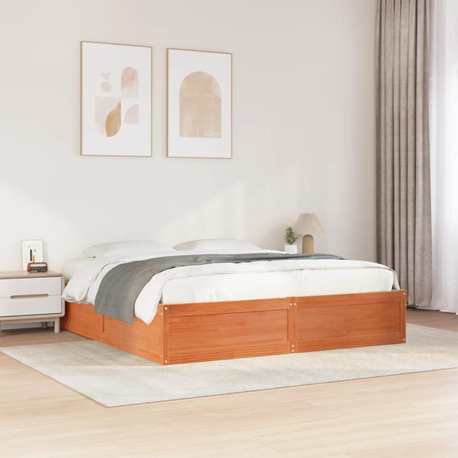 vidaXL Bedframe zonder matras massief grenenhout wasbruin 200x200 cm vidaXL Bedframe zonder matras massief grenenhout wasbruin 200x200 cm afbeelding 1