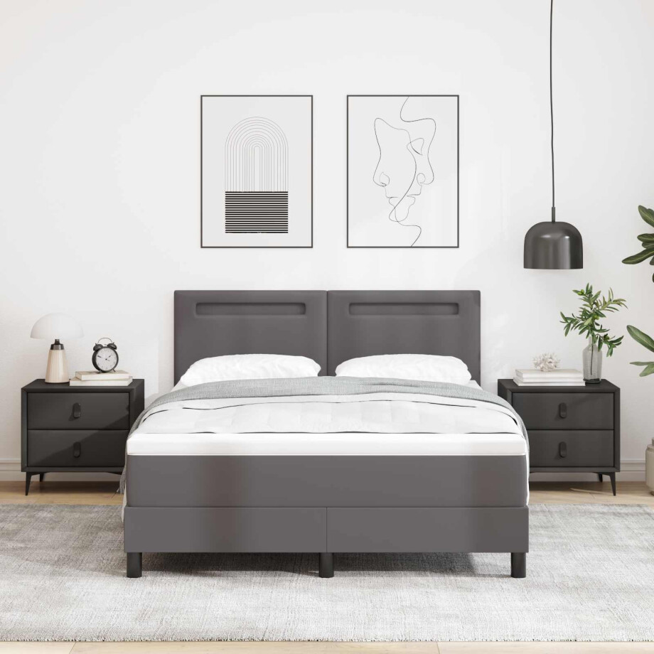 vidaXL Boxspringbed met matras Grijs 140 x 200 cm Kunstleer vidaXL Boxspringbed met matras Grijs 140 x 200 cm Kunstleer afbeelding 1