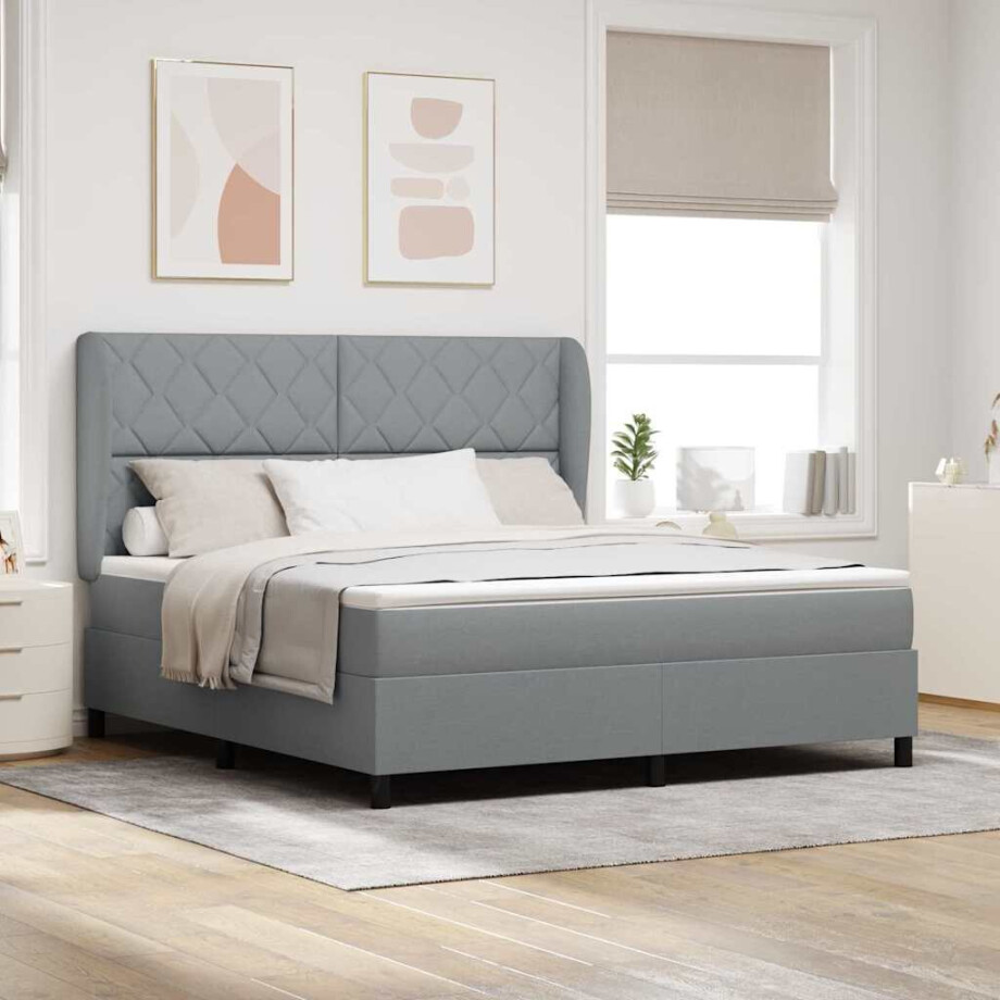 vidaXL Boxspring bed met hoofdeinde Lichtgrijs 180 x 200 cm Stof vidaXL Boxspring bed met hoofdeinde Lichtgrijs 180 x 200 cm Stof afbeelding 1
