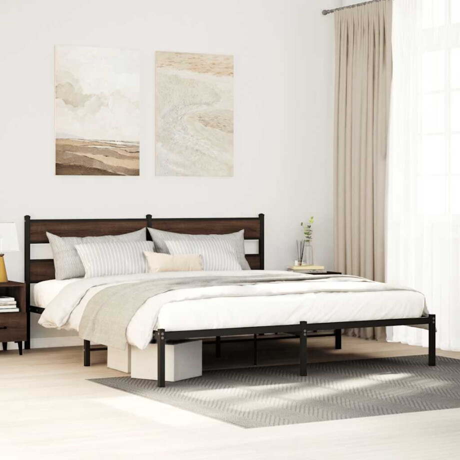 vidaXL Bedframe met hoofdbord zonder matras bruin eiken 190x200 cm vidaXL Bedframe met hoofdbord zonder matras bruin eiken 190x200 cm afbeelding 1