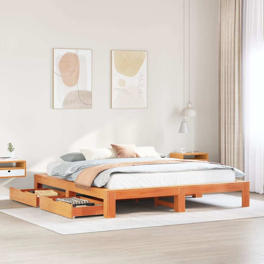 vidaXL Bedframe zonder matras massief grenenhout wasbruin 200x200 cm vidaXL Bedframe zonder matras massief grenenhout wasbruin 200x200 cm afbeelding 1
