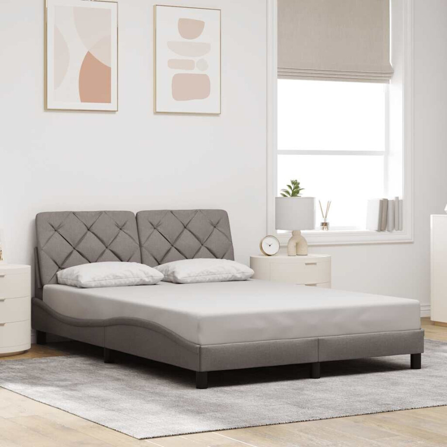 vidaXL Bedframe zonder matras stof taupe 140x200 cm vidaXL Bedframe zonder matras stof taupe 140x200 cm afbeelding 1
