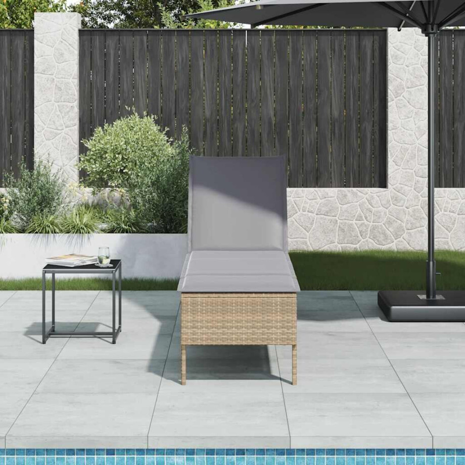 vidaXL Ligstoel met kussen beige 55x200x44cm polyrotan afbeelding 1