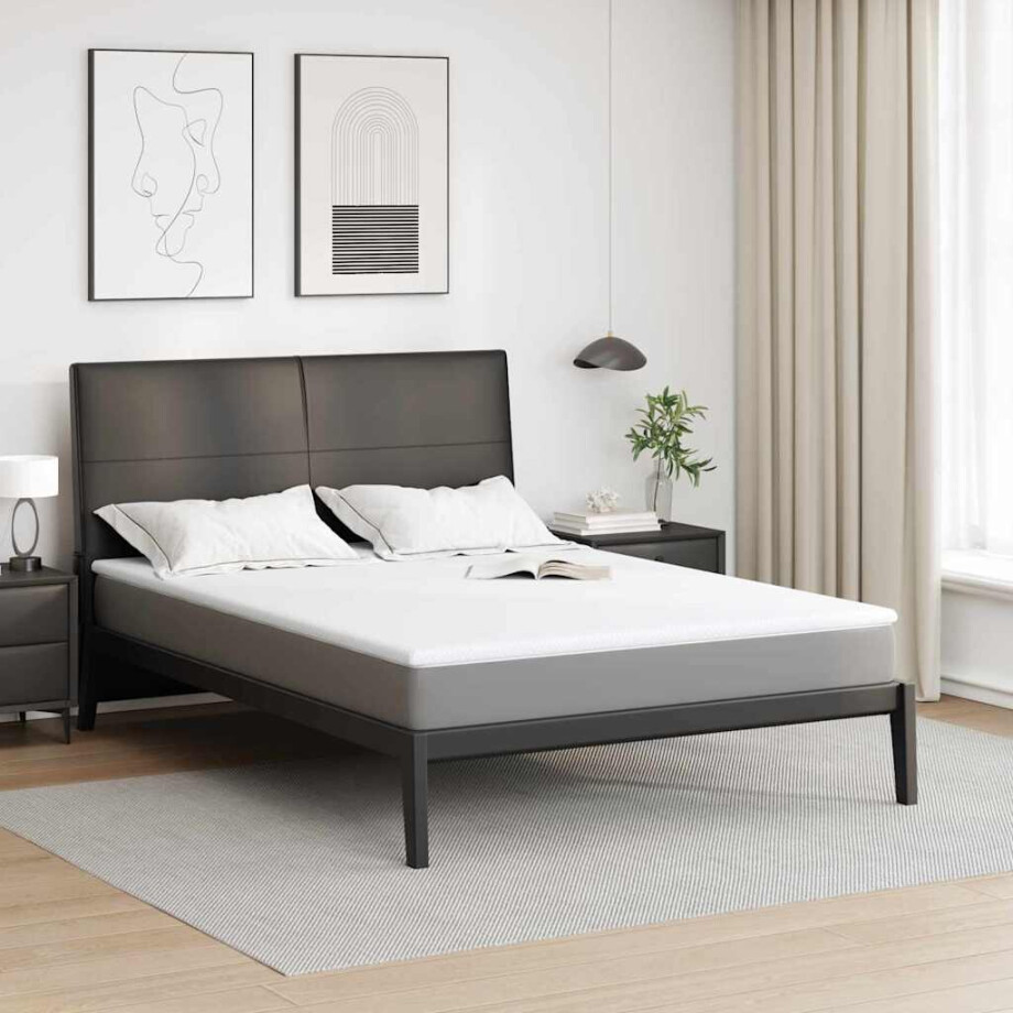 vidaXL Traagschuimmatras topper for Volwassene Zacht 160 x 200 cm Wit vidaXL Traagschuimmatras topper for Volwassene Zacht 160 x 200 cm Wit afbeelding 1