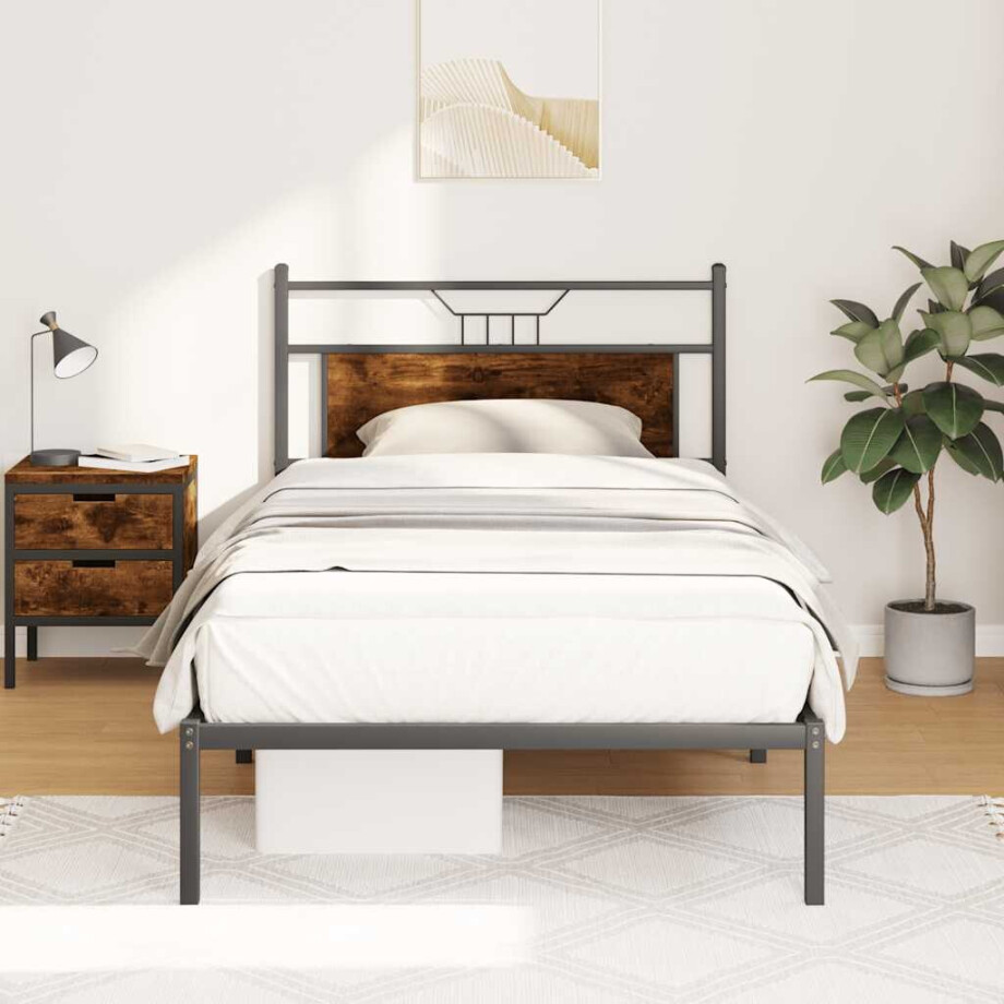 vidaXL Bedframe zonder matras spaanplaat gerookt eikenkleurig afbeelding 1