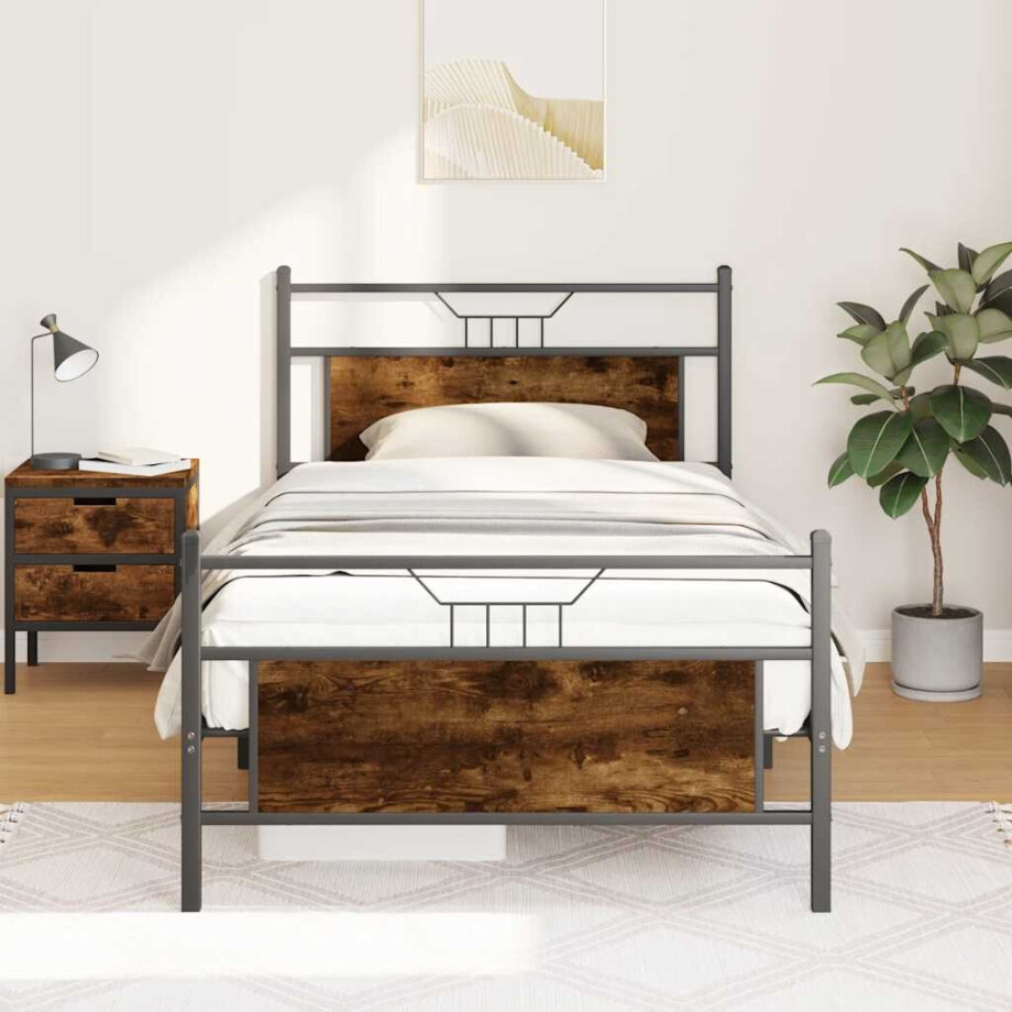 vidaXL Bedframe zonder matras spaanplaat gerookt eikenkleurig afbeelding 1