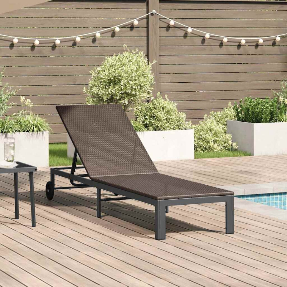 vidaXL Ligstoel 1-persoon Bruin 206 x 62,5 x 74 cm poly rattan afbeelding 1