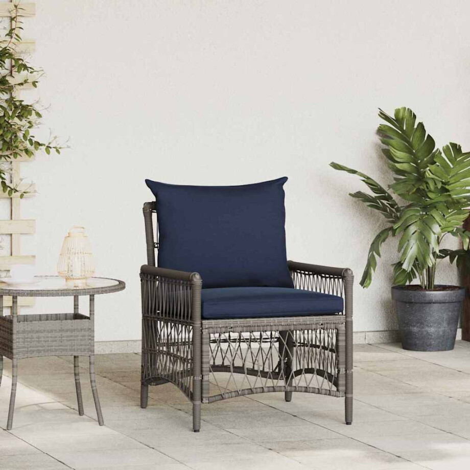 vidaXL Tuinstoel met kussen Grijs 73 x 61 x 77 cm poly rattan vidaXL Tuinstoel met kussen Grijs 73 x 61 x 77 cm poly rattan afbeelding 1