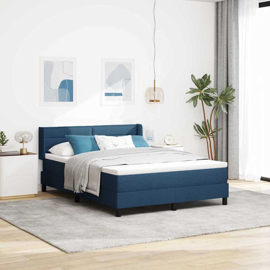 vidaXL Boxspringbed met matras met hoofdeinde Blauw 190 x 140 cm Stof vidaXL Boxspringbed met matras met hoofdeinde Blauw 190 x 140 cm Stof afbeelding 1