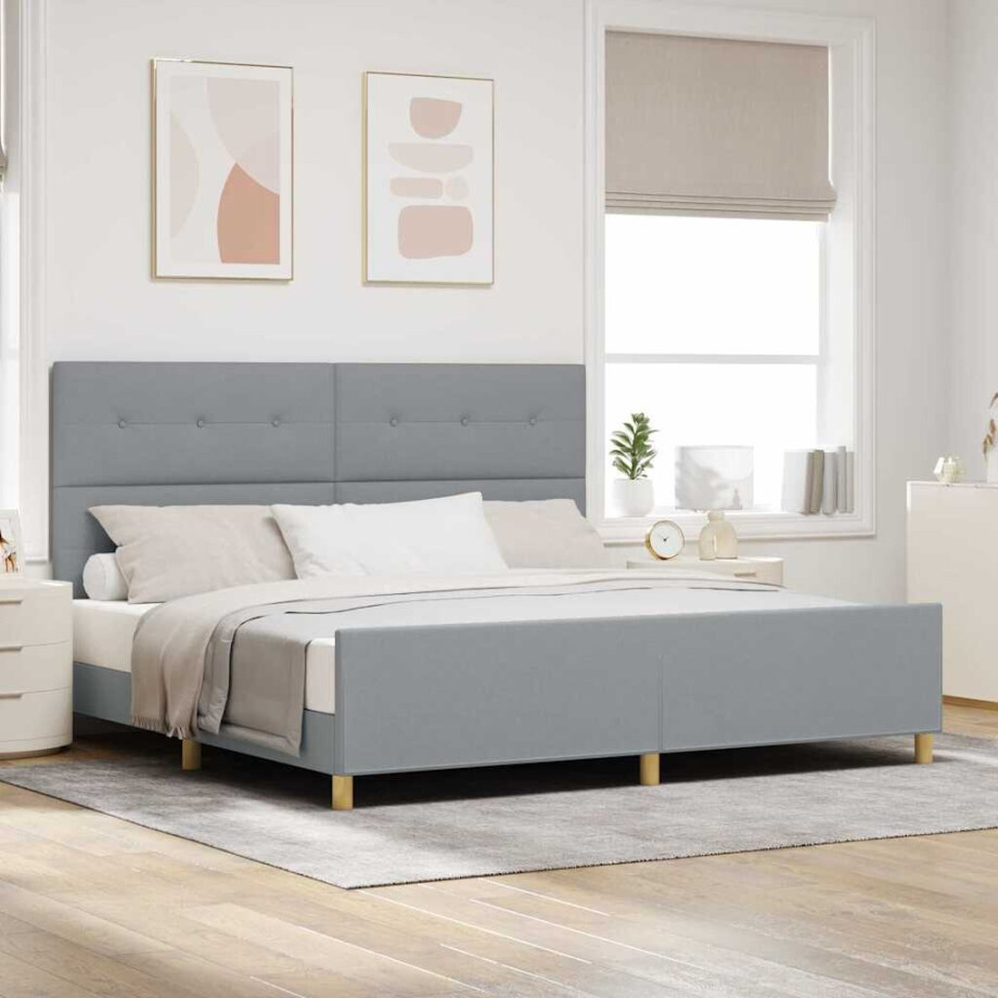 vidaXL Bedframe met hoofdeinde Lichtgrijs 200 x 200 cm Stof vidaXL Bedframe met hoofdeinde Lichtgrijs 200 x 200 cm Stof afbeelding 1