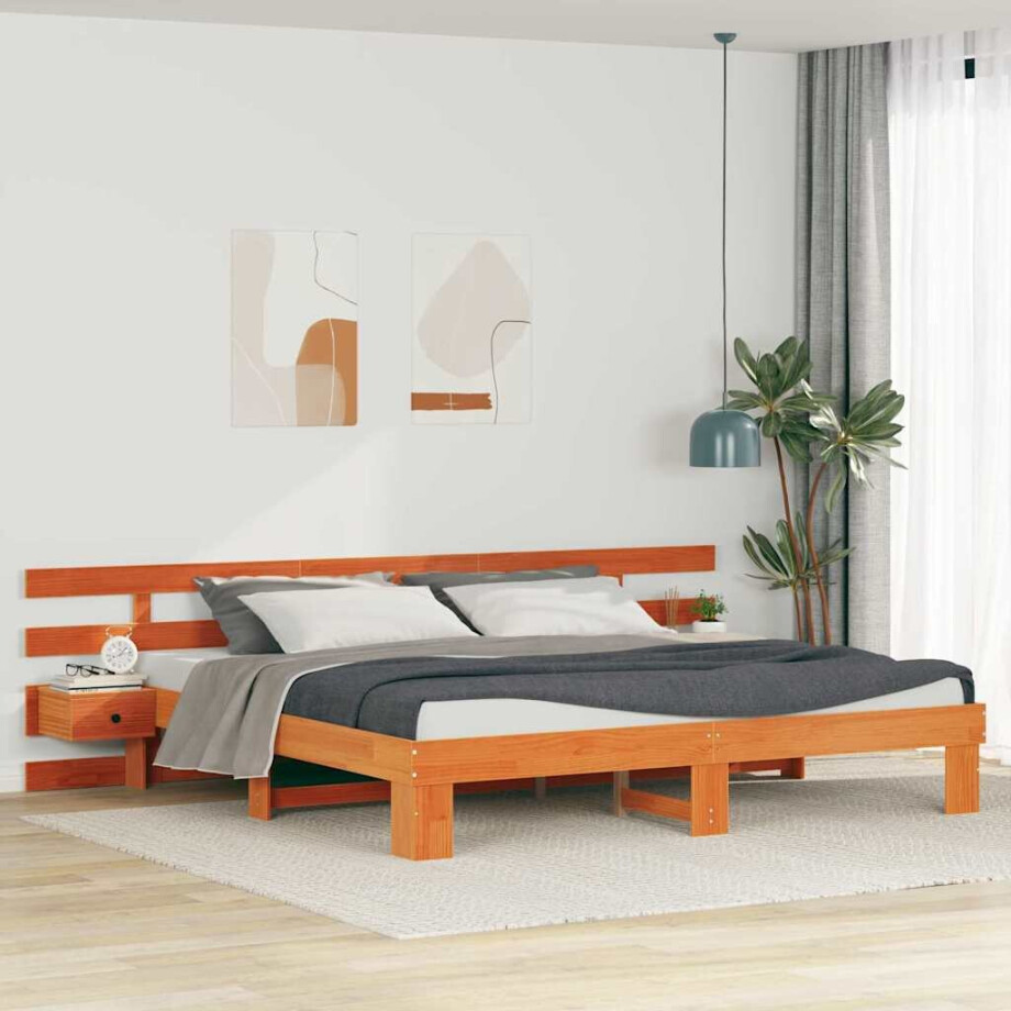 vidaXL Bedframe met hoofdeinde Bruin 200 x 200 cm Massief grenenhout afbeelding 1